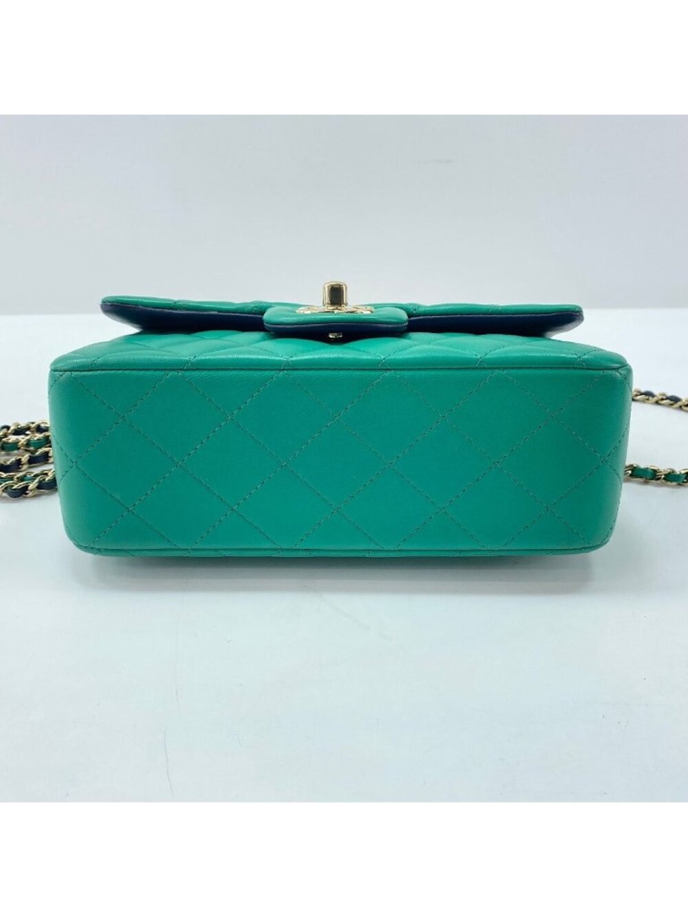 Chanel Handbag Mini Quilted - Picture 7 of 10